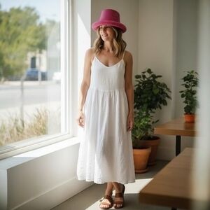 Vintage BETMAR Hot Pink Straw Bucket Hat Women Beach Sun Protection One Size